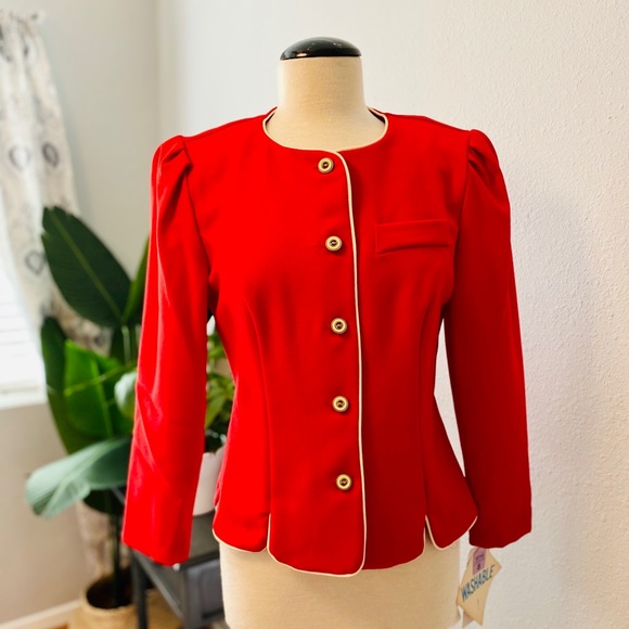 NWT- VTG Breli Original Vibrant Red Shacket - Picture 1 of 8